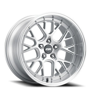 ESR Wheels CS Series CS11 Hyper Silver W/ Machined Lip 19x10.5 +15 5x112mm 73.1mm
