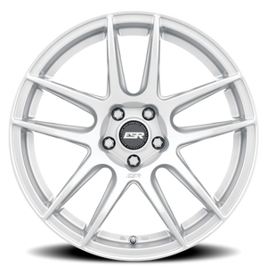 ESR Wheels CS Series CS8 Hyper Silver W/ Machined Lip 18x9.5 +22 5x100mm 0mm