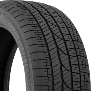 Cooper COBRA INSTINCT 235/40R18