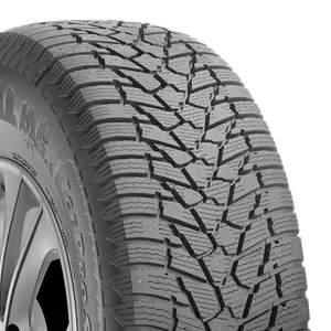 GT Radial CHAMPIRO ICEPRO SUV3 235/65R18