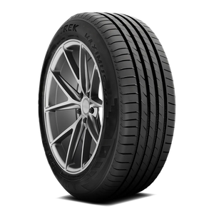 Maxtrek MAXIMUS M2 215/45R17