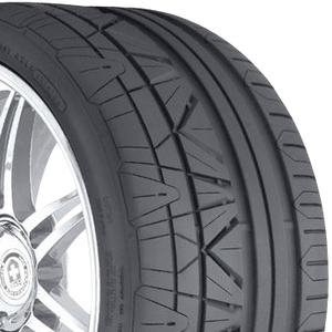 Nitto Invo 255/35R20 - Wheelwiz