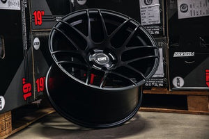 ESR Wheels RF1 Matte Black 18x9.5 +22 5x100mm 72.6mm - Wheelwiz