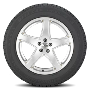 Bridgestone Blizzak LM-25 RFT 245/50R17