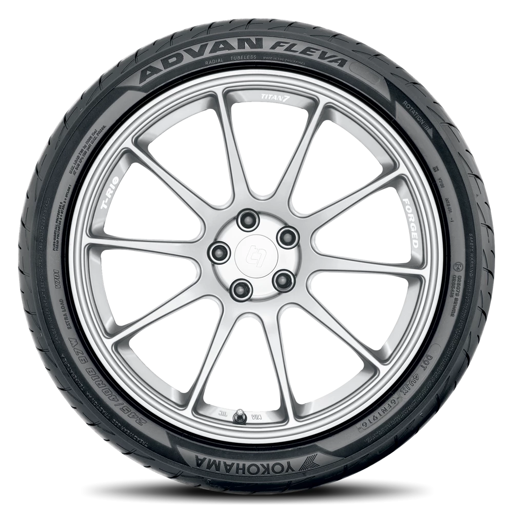 Yokohama ADVAN FLEVA V701 235/40R18 95W XL - Wheelwiz