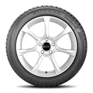 Bridgestone Blizzak LM-60 RFT P235/55R18