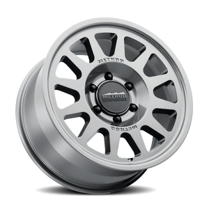 Method Race Wheels Bead Grip HD MR703 Gloss Titanium 18x9 +40 6x139.7mm 95.25mm