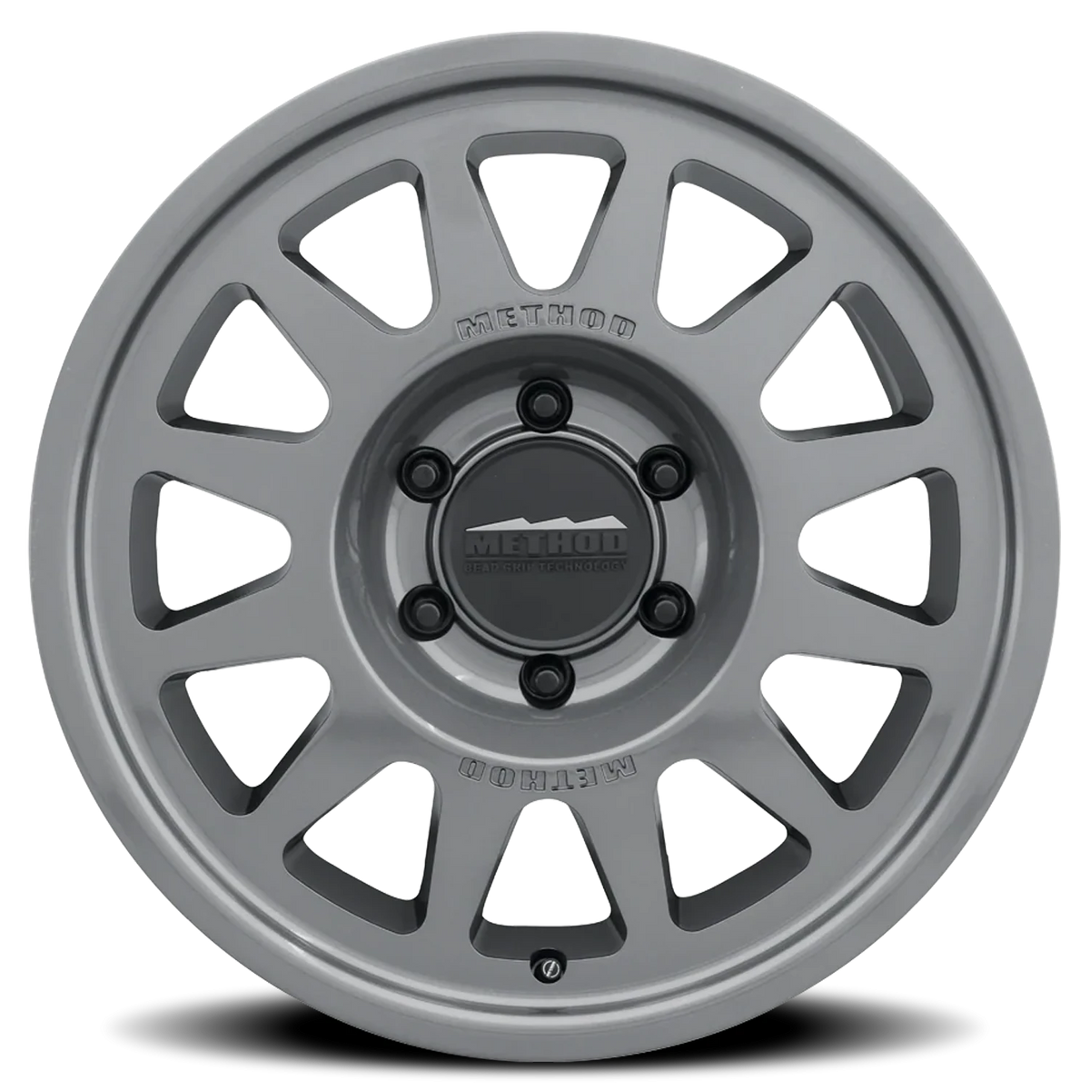 Method Race Wheels Bead Grip HD MR703 Gloss Titanium 18x9 +40 6x139.7mm 95.25mm