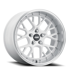 ESR Wheels CS Series CS11 Gloss White W/ Machined Lip 18x8.5 +30 5x105mm 73.1mm - Wheelwiz