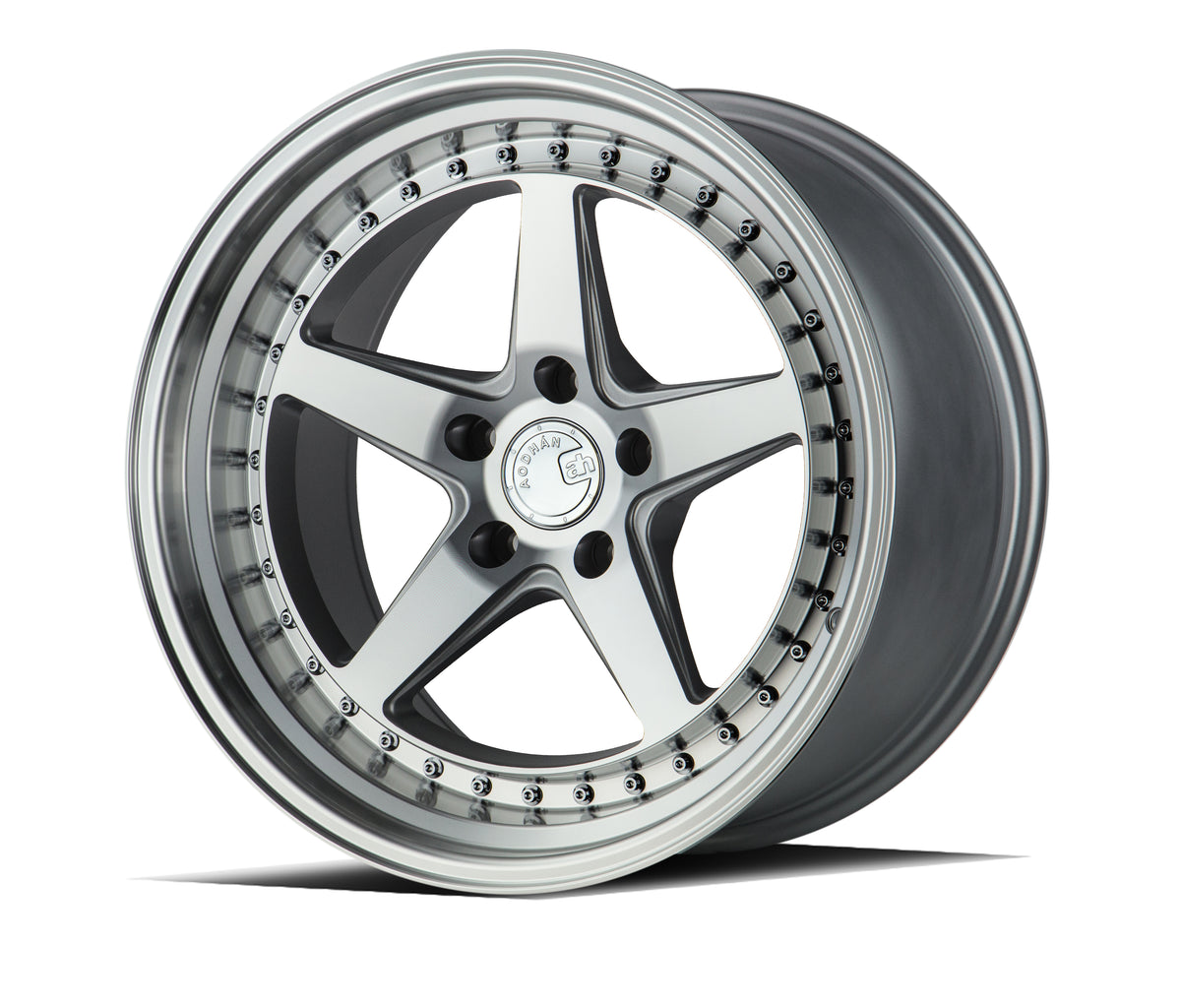 Aodhan DS05 Silver w/Machined Face 18x8.5 +35 5x114.3 73.1mm - Wheelwiz