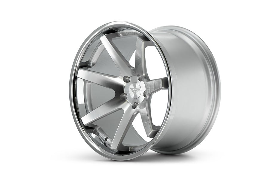 Ferrada Wheels FR1 Machine Silver / Chrome Lip 20x10.5 +28 5x112mm 66.56mm