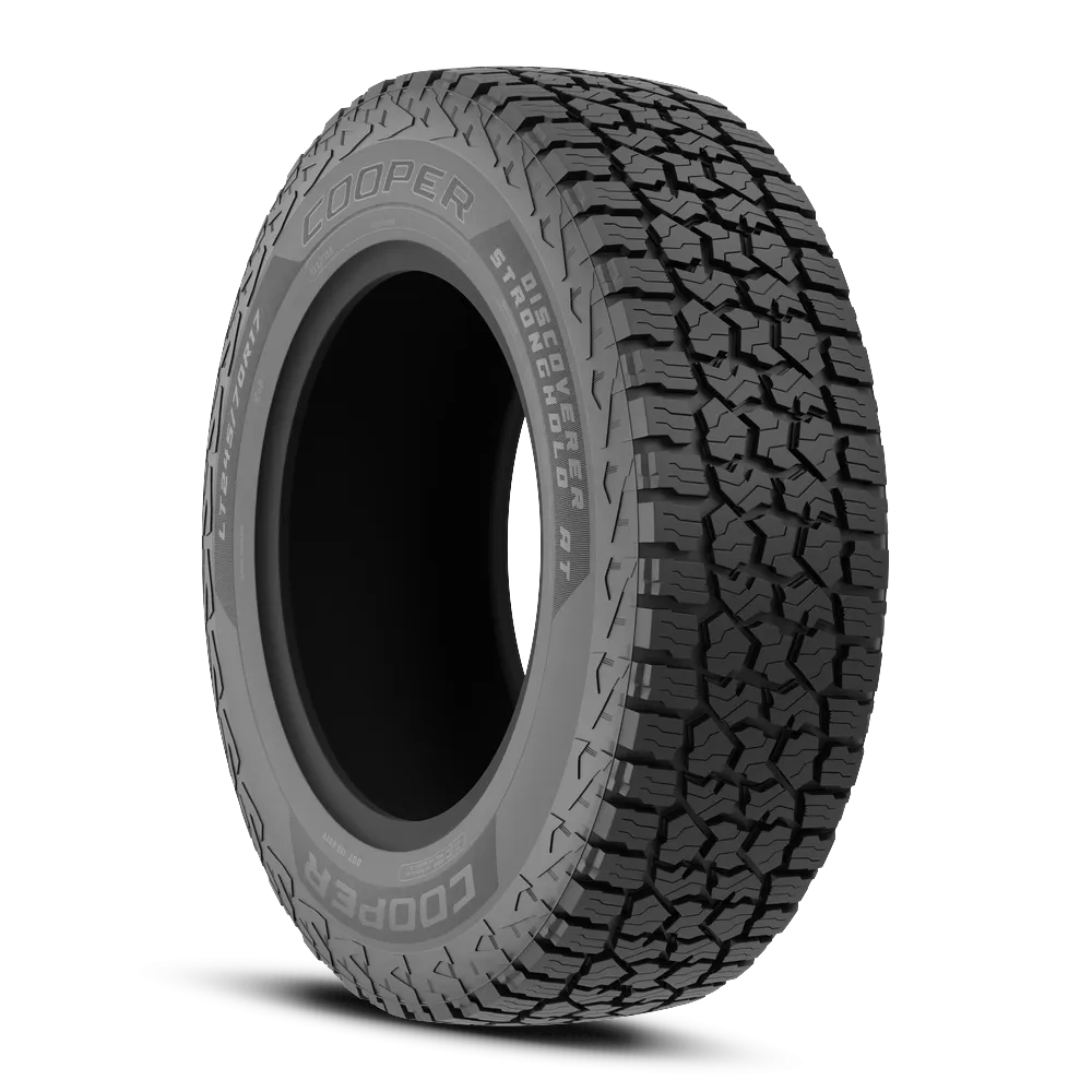 Cooper DISCOVERER STRONGHOLD ALL-WEATHER 245/70R17 - Wheelwiz