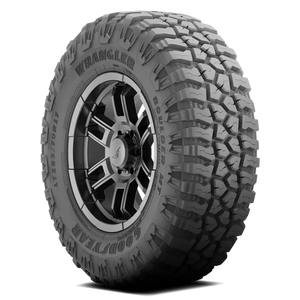 Goodyear Wrangler Boulder MT LT265/70R17