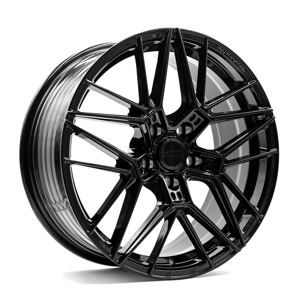OEPlus ZOOM Gloss Black 18x8 +40 5x114.3mm 73.1mm - Wheelwiz