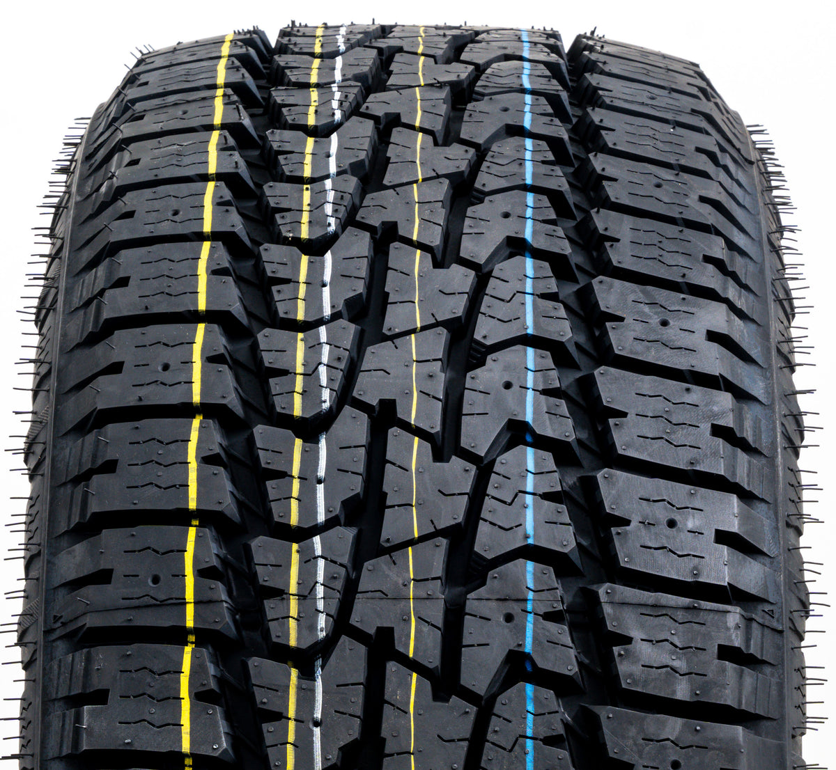 Nankang AT-5 Conqueror A/T LT235/75R15 104/101S C/6 OWL