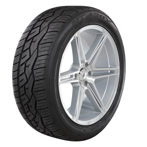 Nitto NT420V 295/30R24