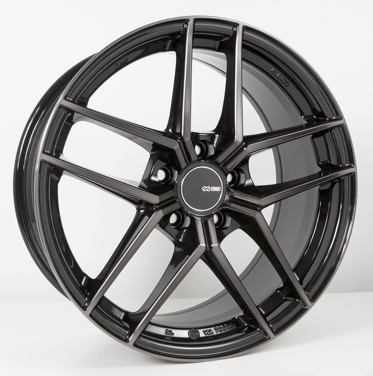 Enkei TY5 Pearl Black 18x8.5 +25 5x114.3mm 72.6mm - WheelWiz