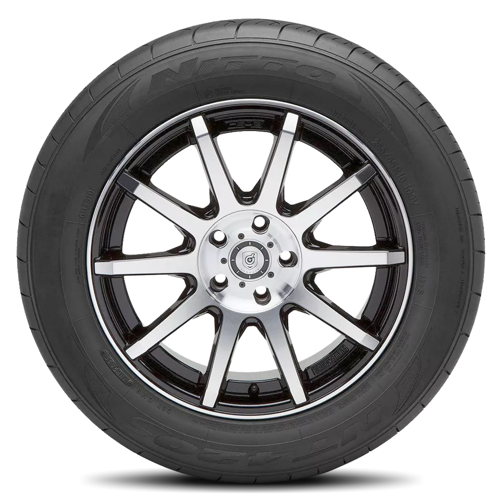 Nitto NT-420S 305/45R22 - Wheelwiz