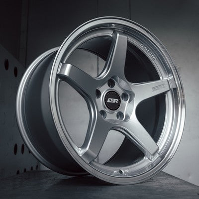 ESR Wheels APX5C HYPER SILVER MACHINE LIP 19x9.5 +22 5x114.3mm 72.6mm - Wheelwiz
