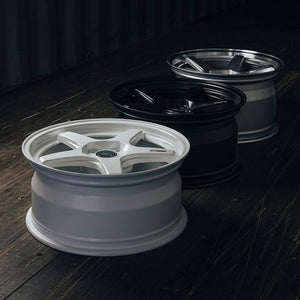 ESR Wheels APX5C HYPER SILVER MACHINE LIP 19x8.5 +40 5x112mm 66.6mm - Wheelwiz