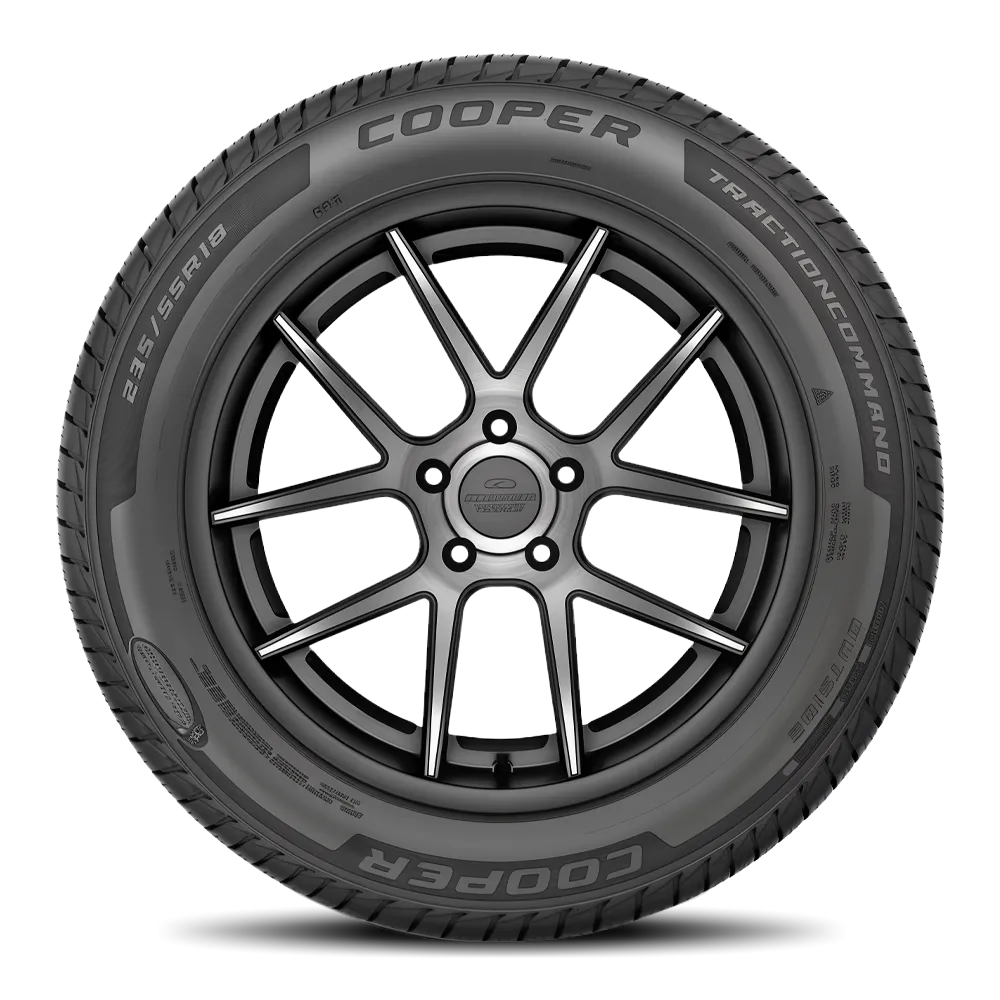 Cooper Tractioncommand 235/55R20