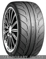 Nexen Nfera SUR4 275/35ZR19