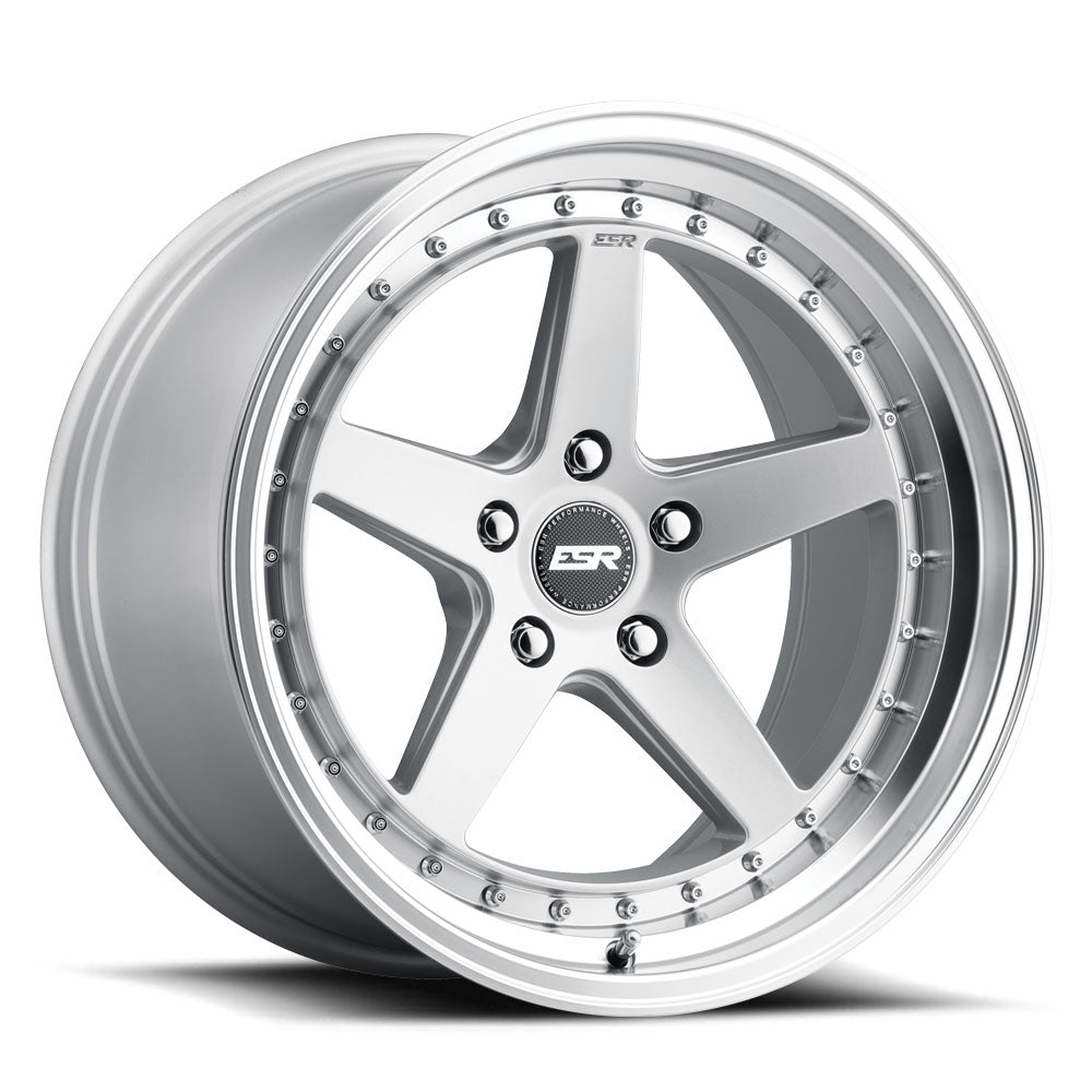 ESR Wheels CS5 HYPER SILVER MACHINE LIP 18x10.5 +22 5x114.3mm 72.6mm - Wheelwiz