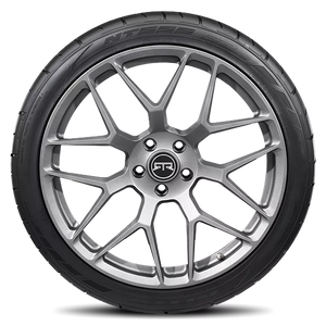 Nitto NT555 G2 265/35ZR19