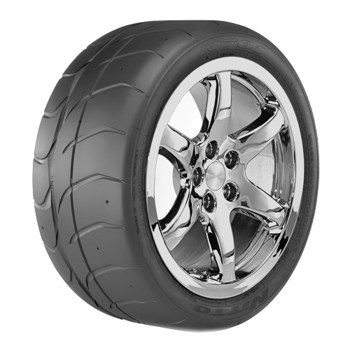 Nitto NT01 245/40ZR18