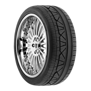 Nitto MOTIVO 275/55ZR19