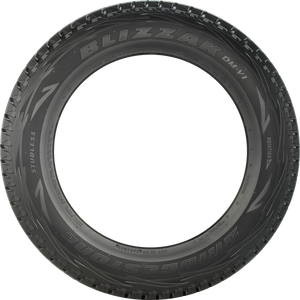 Bridgestone Blizzak DM-V1 P235/70R17