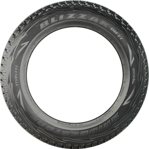 Bridgestone Blizzak DM-V1 275/45R19