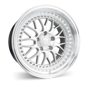 ESR Wheels SR01 HYPER SILVER MACHINE LIP 18x8.5 +30 5x112mm 66.6mm - Wheelwiz