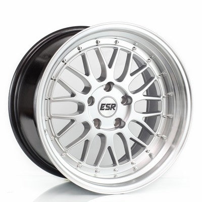 ESR Wheels SR05 Hyper Silver Machine Lip 18x9.5 +35 5x114.3mm 72.6mm - Wheelwiz