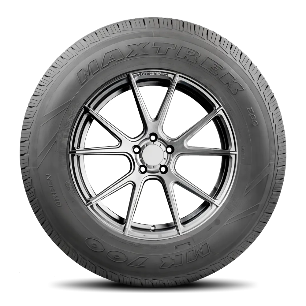 Maxtrek MK 700 215/75R16C
