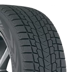 Yokohama IceGUARD iG53 235/45R18 94H