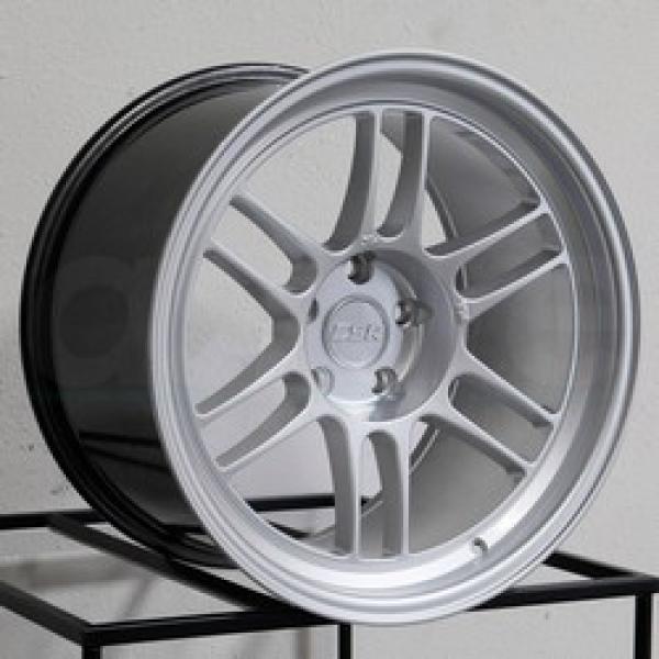 ESR Wheels SR11 HYPER SILVER 18x10.5 +22 5x114.3mm 72.6mm - WheelWiz