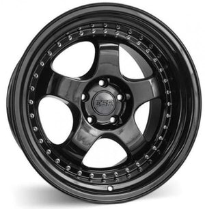 ESR Wheels SR06 Gloss Black 19x9.5 +22 5x114.3mm 73.1mm - WheelWiz